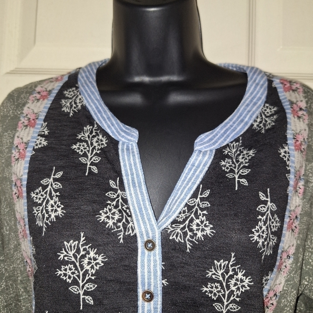 Style&Co flowy small blouse